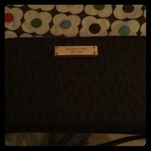 Micheal Kora wallet/ wristlet